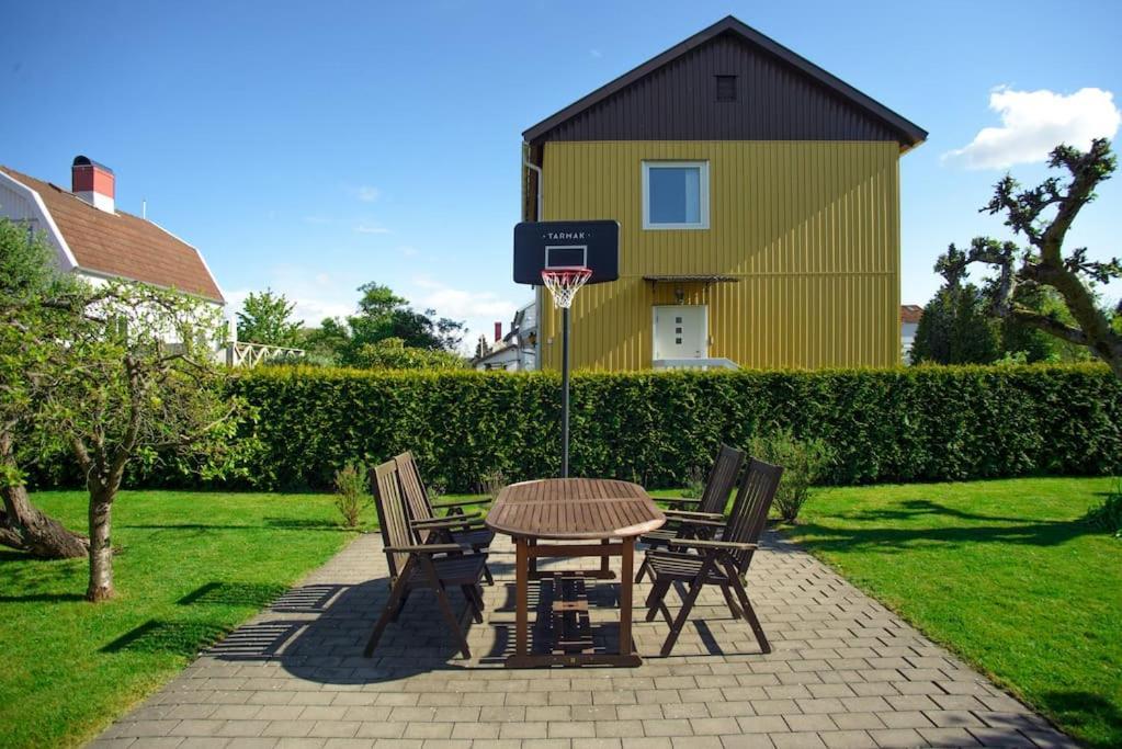 Appartamento Downtown In Ten - Free Parking Goteborg Esterno foto