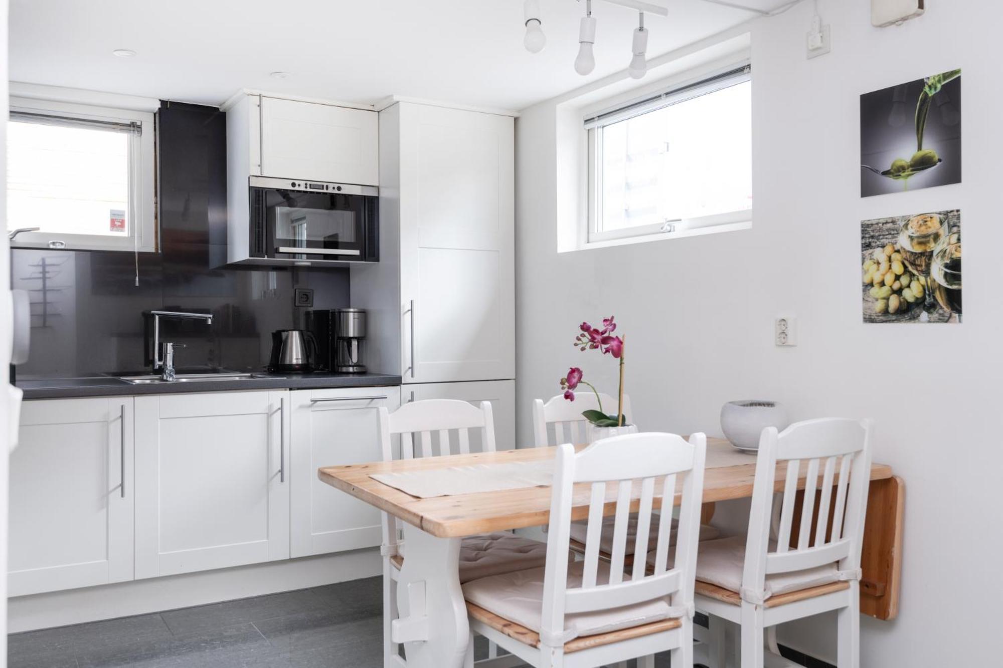 Appartamento Downtown In Ten - Free Parking Goteborg Esterno foto